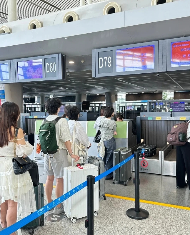 ​托运暗战：航空公司与电子烟的那些猫鼠游戏​​