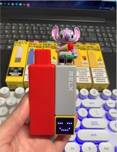 悦刻上海旗舰店机械臂调香实录：3分钟定制你的「西梅薄荷核弹」
