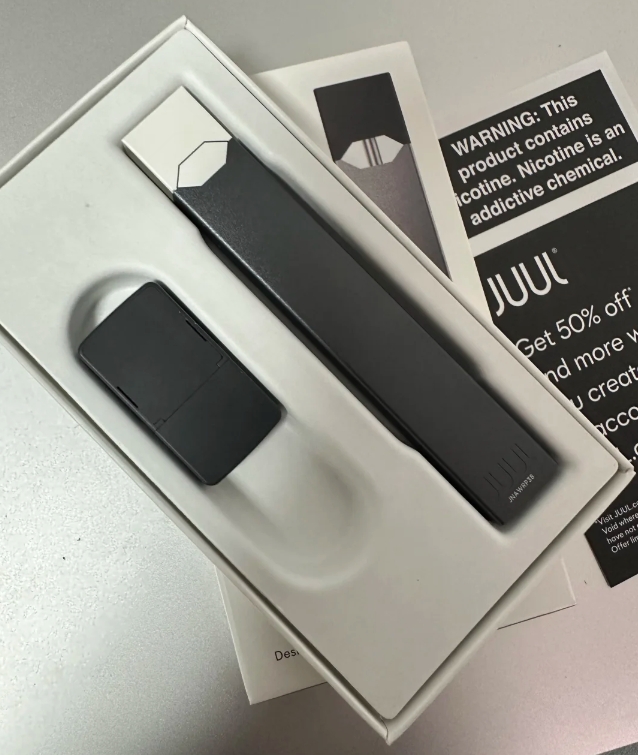 JUUL (4).png