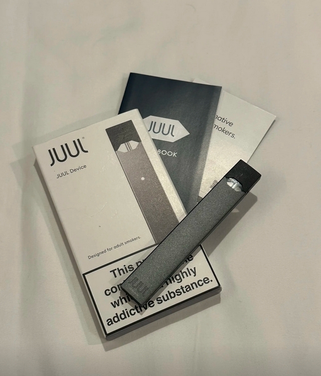 JUUL (5).png