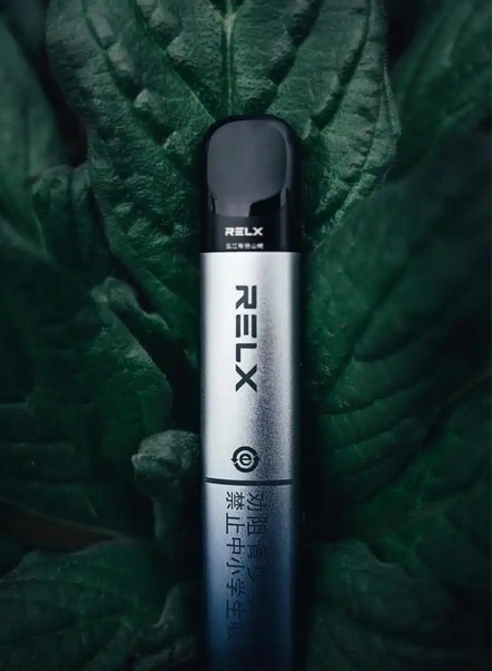 悦刻一代闪红灯3下？老司机手把手教你搞定过吸保护与充电难题！