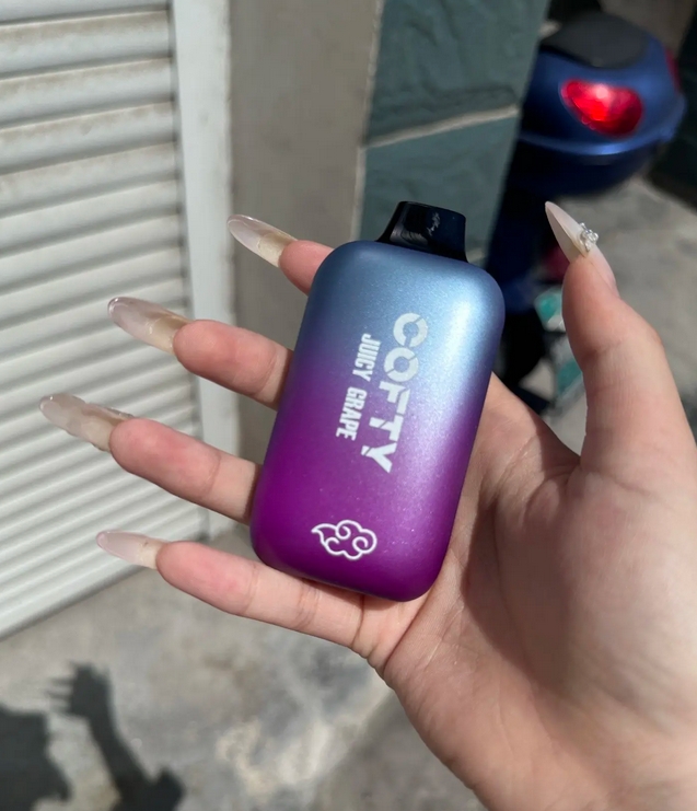 椰香拿铁“雾”中品？Cofty飞雾生椰拿铁口味深度实测，还原度到底几分？
