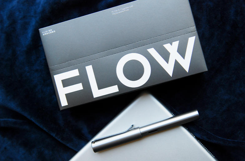 汗流浃背的救星！FLOW福禄「冰镇可乐」+「冰啤酒」实测：真能一口入夏？(附避坑指南)