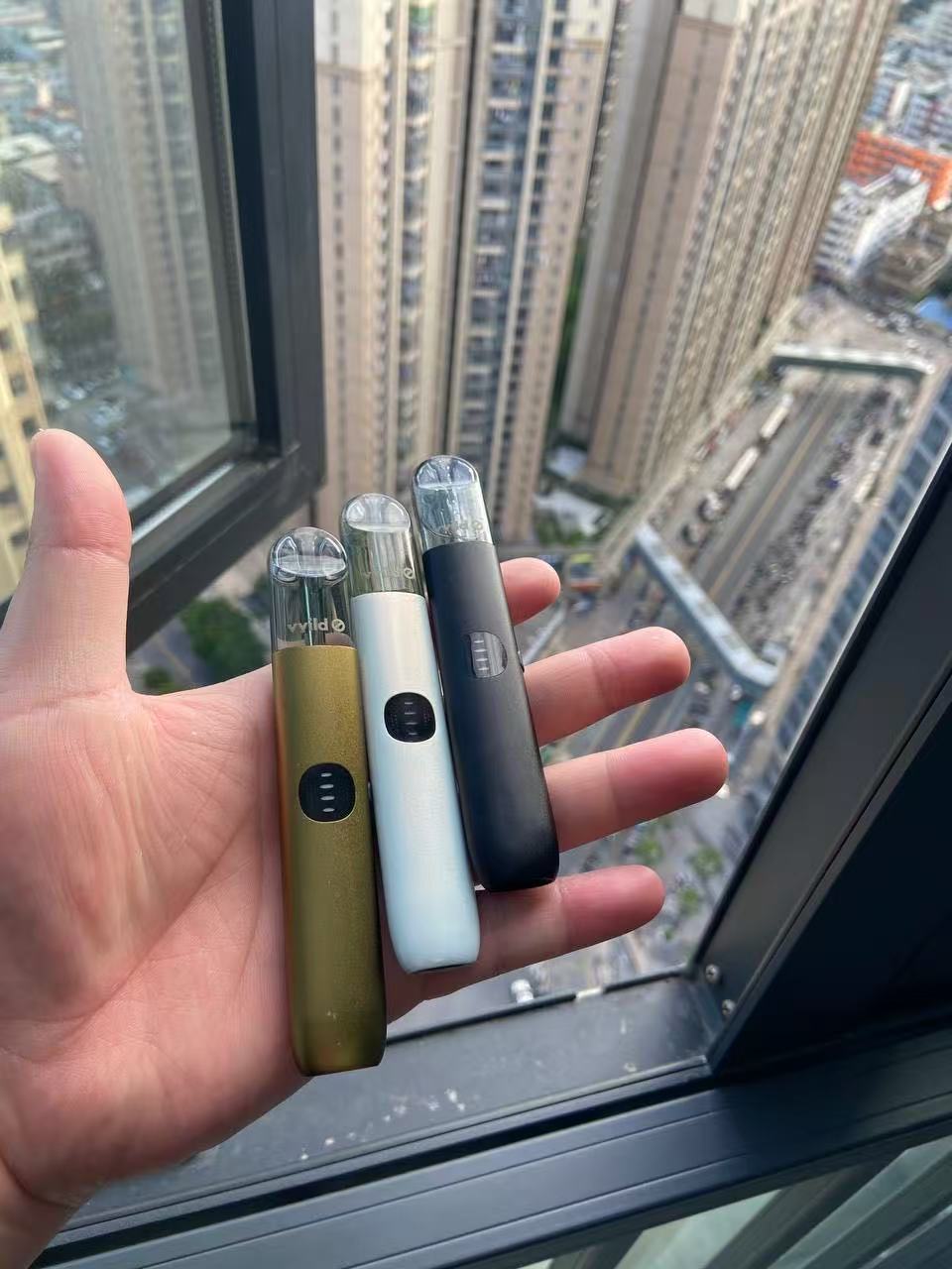 商务精英首选!小野V1Wood胡桃木质感深度测评:低调奢华体验分享(原创实测)