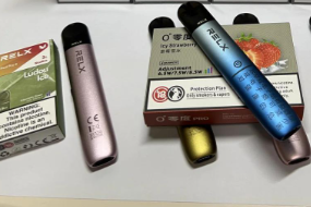 Relx悦刻电子烟官网售价多少钱? 2025年RELX悦刻国标电子烟