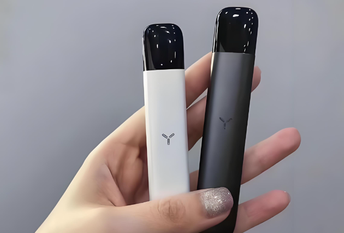 柚子YOOZ VC5000一次性电子烟体验测评,2025年电子烟口感排行和小烟体验分享的热门选择