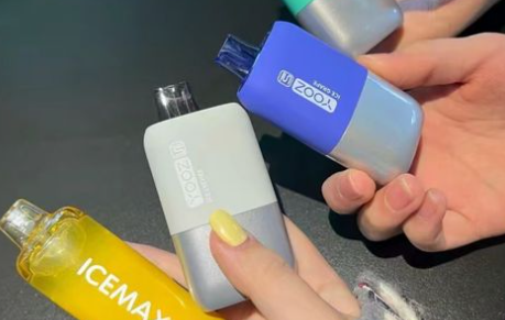 柚子迷你小酒瓶 YOOZ Mini Bottle一次性电子烟：轻便口感革新上市 