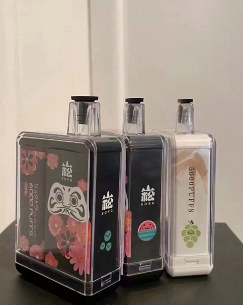 崧盒电子烟续航实测：13ml烟油+550mAh电池，真能用9000口？