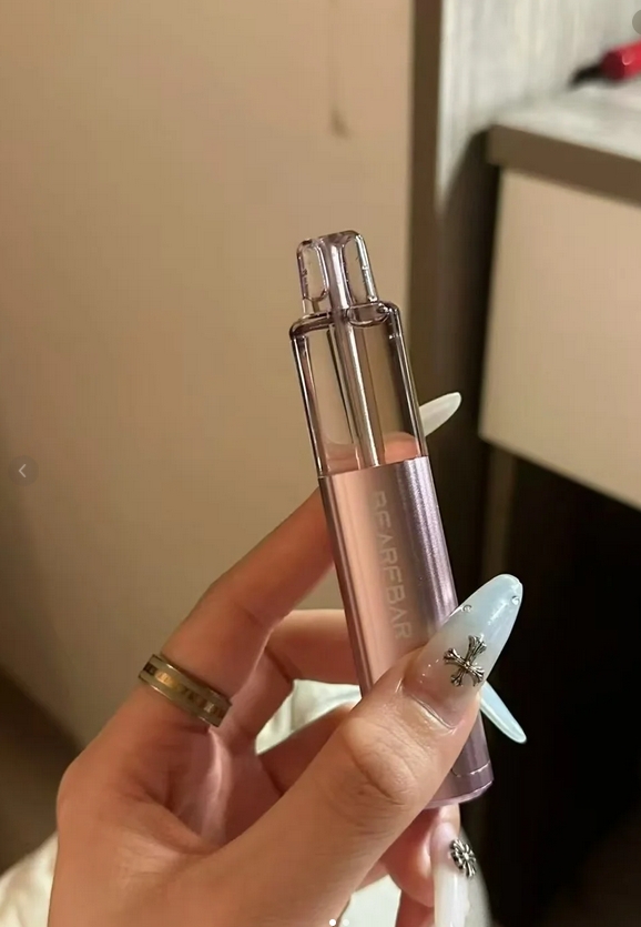 比熊三代15000口一次性电子烟：高续航与透明油仓设计的市场新标杆