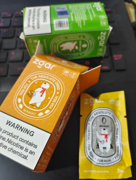 美版冰熊烟弹 产品介绍：悦刻多代通配+涡旋气锁3.0防漏+陶瓷雾化芯